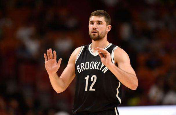 2笔交易摆上桌面！篮网老鹰3换1升级内线，湖人将成为大赢家