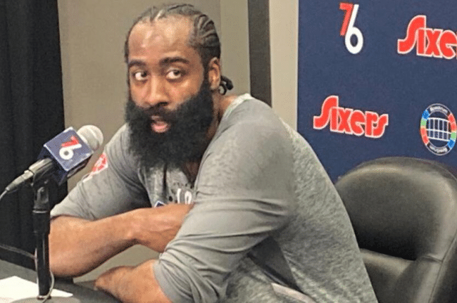 哈登赛后加练一幕曝光！疯狂爬楼梯大汗淋漓 自称对阵篮网不紧张