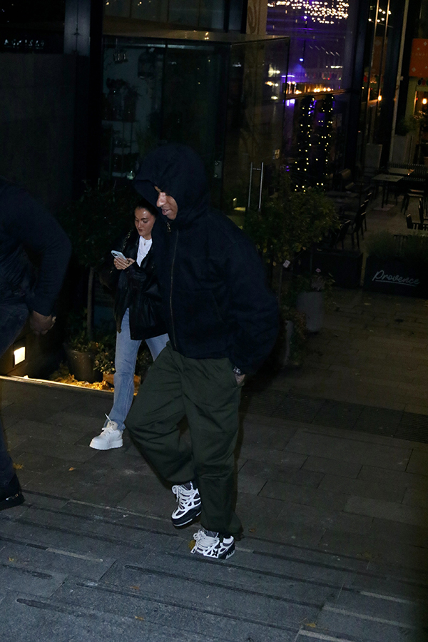 拉什福德疑与女友复合，欲激活在曼联状态！格雷泽律师周薪超B费