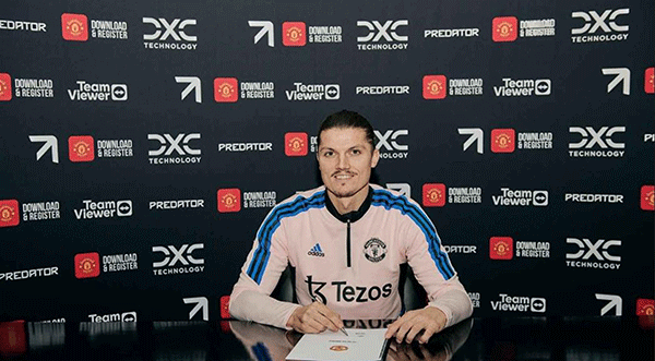 德天空：曼联有意买断奥地利中场球员萨比策