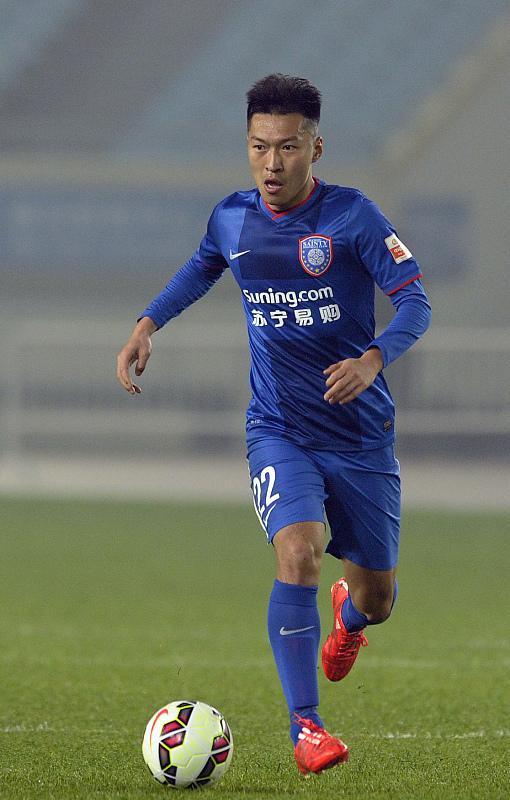 恒大让路？中超新规掀翻中国足坛，上港从改名到引进吴曦凸显优势