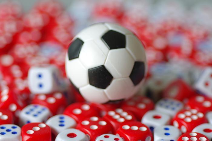 伪职业化实锤！把中超当作公益项目，不求回报仿佛在踢全运会