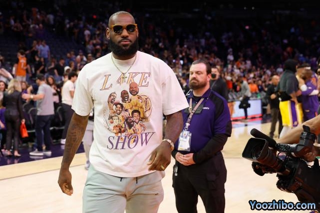 湖人今夏该交易詹皇！洛媒列三大原因：避免他用续约威胁球队