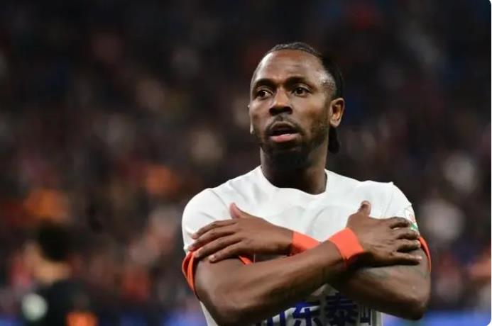 山东鲁能0-6不敌申花 深层原因探析