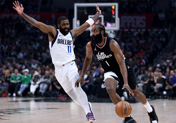 快船G2惜败，三巨头三分球20中4，创耻辱纪录