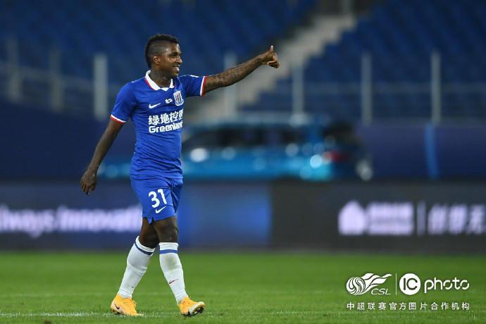 官方: 申花外援博拉尼奥斯租借加盟重庆