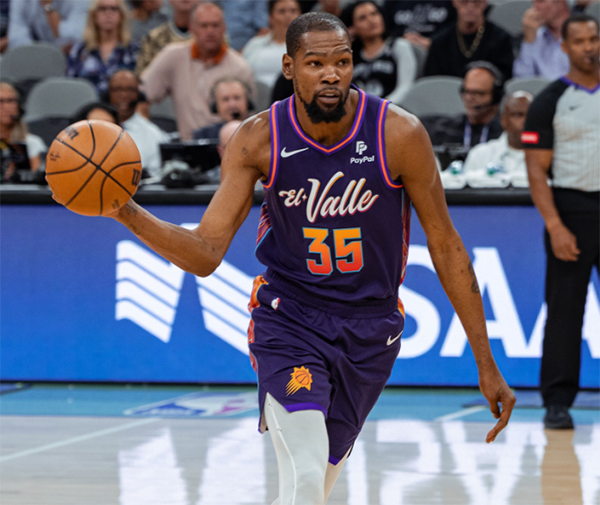 西部豪强太阳遭遇惨痛失利：KD布克错失绝杀，比尔受伤离场