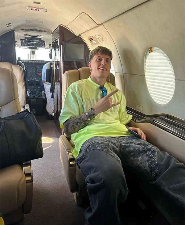 范尼忆执教之路，将助加纳乔在曼联进步