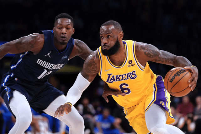 湖人末节崩盘被打15-4，黑色7分钟！全明星周末后还没赢过球