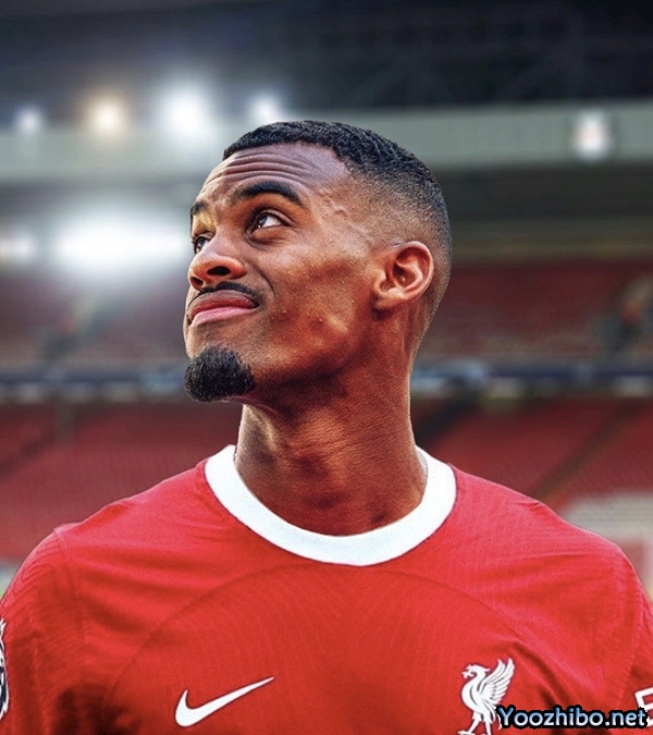 利物浦夏窗第4签！4500万欧敲定荷兰国脚，拜仁荒废1年仍翻倍出售