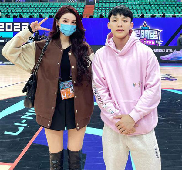 21时官宣，徐杰处罚结果曝光，杜锋正式回应，朱芳雨做最好选择