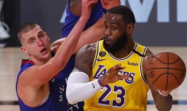 预计明天达成4万分！39岁詹皇又改写历史：超乔丹天勾连创历史第一