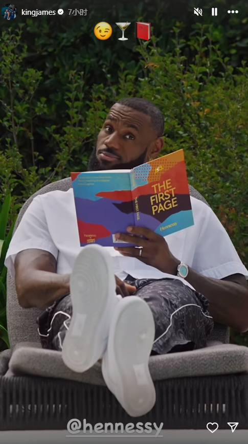 詹姆斯喝酒看书惬意十足，预告片中放豪言身体状态超众人