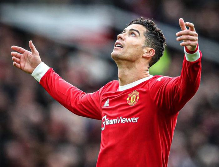 曼联净胜球比曼城少71个！差距巨大，马奎尔结婚不敢铺张低调领证