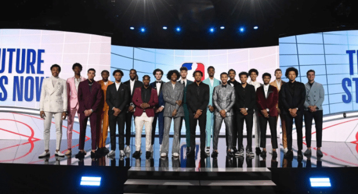 选秀大年？状元榜眼低迷，骑士猛龙乐开花，传奇顺位13号秀惊艳