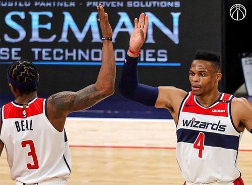 11中3！韦少状态糟糕，单节0分似哈登，奇才21连败创耻辱纪录