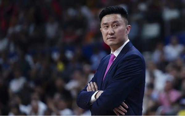 CBA风波：广东队面临重罚，乔丹贝尔薪资揭秘