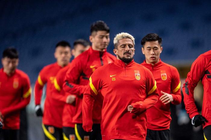 记者评费南多来山东：泰山队还不如要回国安的方昊