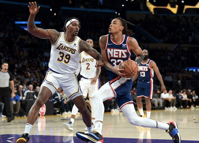 霍华德篮网互相有意，詹姆斯续约起波澜，湖人篮网发力寻求交易