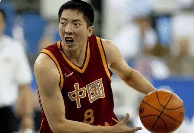 正式赴任，篮协官宣胡卫东新职务，赴任亮相，级别薪酬曝光