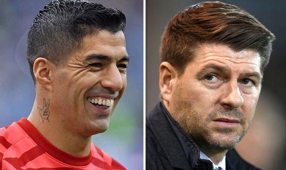 重组利物浦？杰拉德致电苏亚雷斯，邀请他加盟维拉