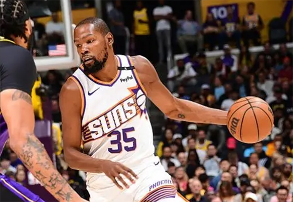 杜兰特与霍华德冲突原声：“你非湖人球员” 还大骂裁判