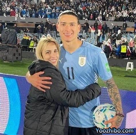 利物浦1亿新援女友与梅西妻子是闺蜜！旧爱为武磊队友