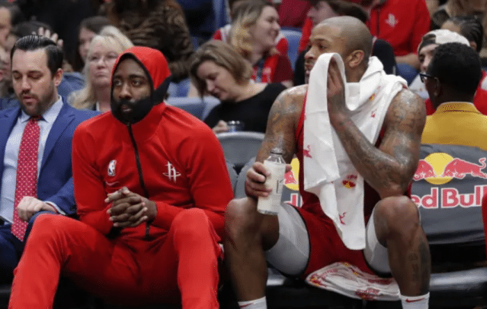 疯狂！2千万都不要！火箭35岁老将够自信，休城要价更离谱