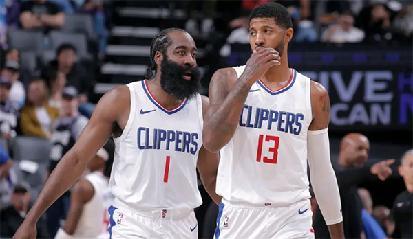 哈登末节离奇被弃用，揭秘背后真相