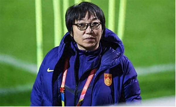 女足新时代：孙雯掌舵，王霜期待辉煌