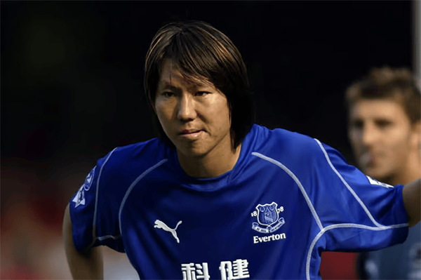 前英超队友吃惊李铁被抓：自觉他是最不可能腐败的！曾如钻石般闪耀