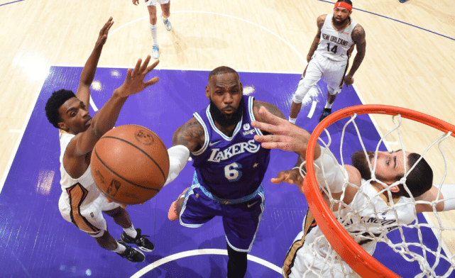 NBA最新得分王之争！詹皇优势增至0.16分，9天冲刺谁能创造历史?