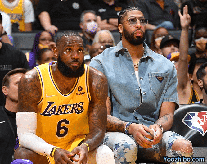 詹皇因伤休战！脚踝肿胀无法出战，浓眉继续缺席湖人附加赛悬了