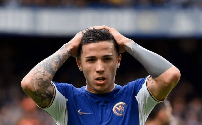 恩佐风波愈演愈烈，禁赛威胁逼近