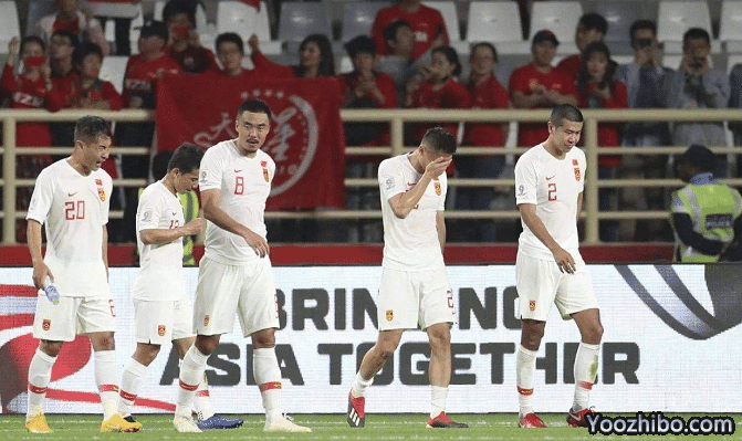 国足热身赛遭辟谣！联赛提速+战绩惨淡，遭怒斥：与世界脱轨