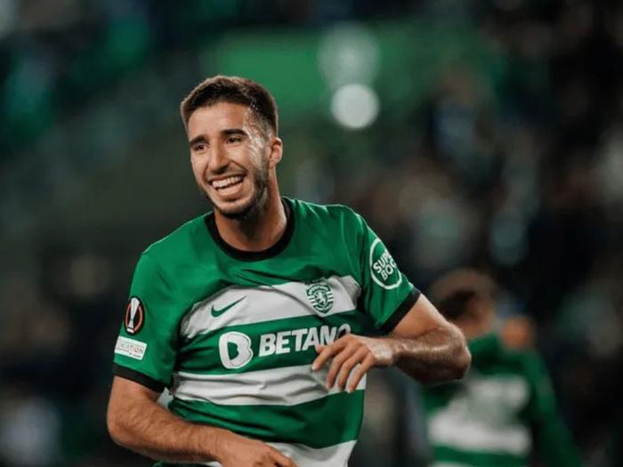 马卡报：安切洛蒂有望在未来几天内与弗洛伦蒂诺商讨自己的未来