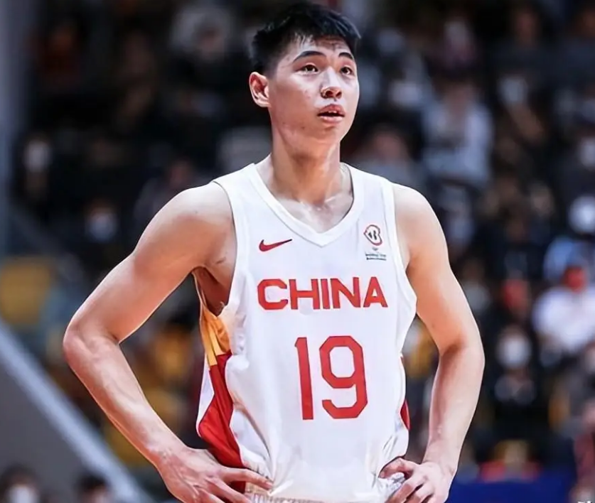 崔永熙追梦NBA成功：获篮网双向合同开启新征程