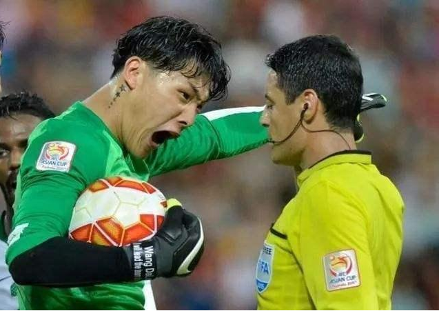 足球黑哨都有哪些?最严重的足球黑哨事件是什么?