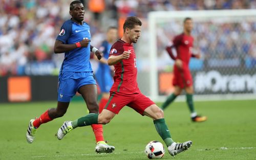 目前的两只球队都是状态正盛,期待日后的精彩表现