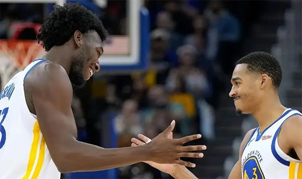 勇士旧将太惨啦！普尔连续失误吞败仗 怀斯曼全场枯坐板凳席