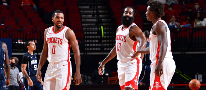 7中1! 火箭大胜夜，考辛斯却“输”了，攻不进防不住，彻底被伤病毁了