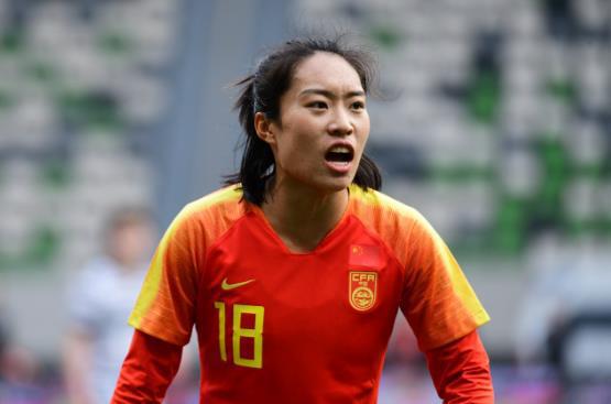 内涵炮轰水庆霞，唐佳丽等女足会被如何处罚？