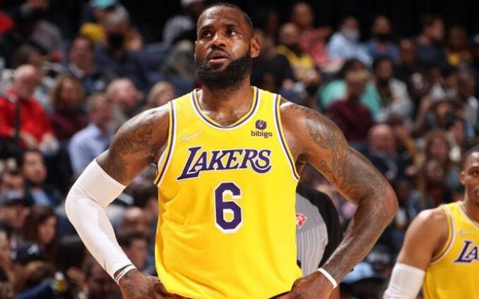 揭开最大伤疤，倒戈！昔日护卫背叛老詹，4000万没喂饱他