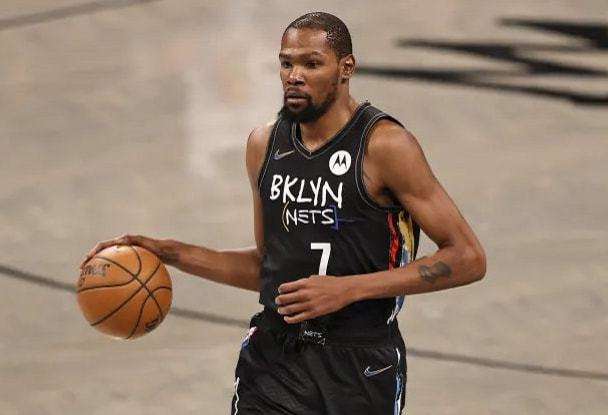 两笔地震级交易待官宣！伦纳德1换2赴东部，杜兰特联手保罗冲冠