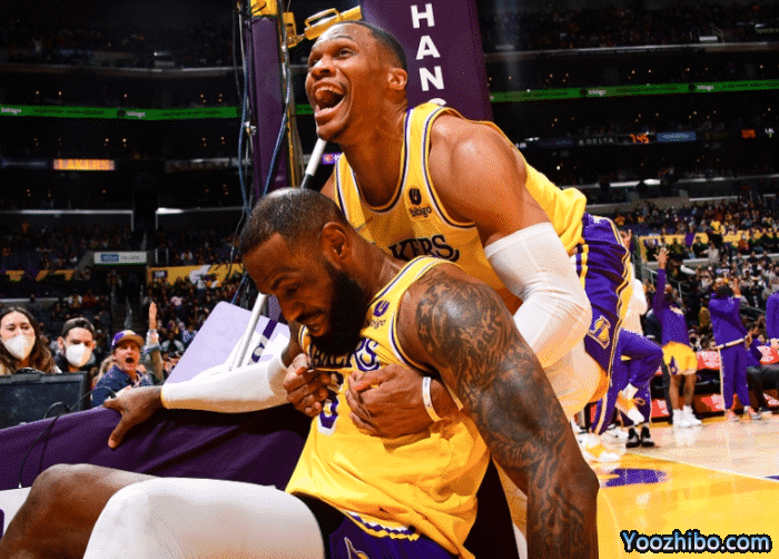 威少点赞争议言论：湖人需要与詹姆斯续约 老板却坦言乔丹历史最佳