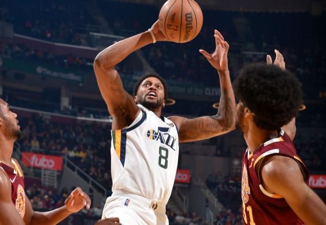 35岁盖伊解锁生涯新成就，17000分里程碑！同届总得分仅少于阿德