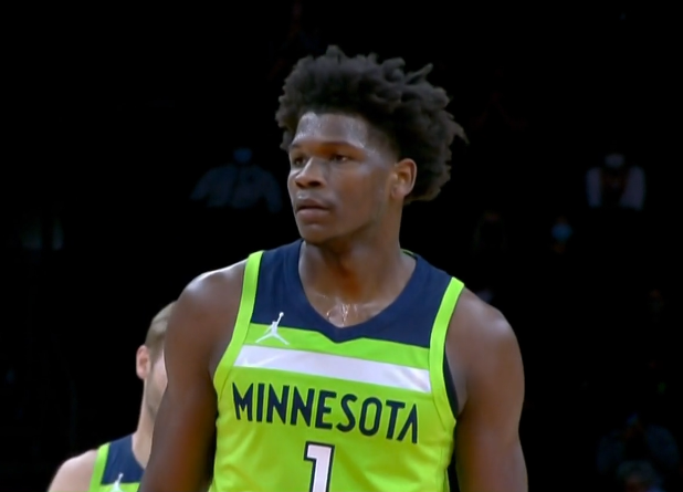 爱德华兹：和唐斯仍在磨合 最喜欢的扣篮是胡安锁定胜局那球