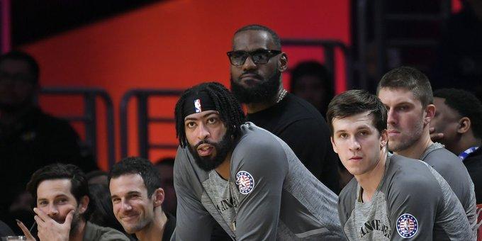 湖人官宣詹姆斯缺战篮网：连续4年无缘大战杜兰特 下次交手时间曝光