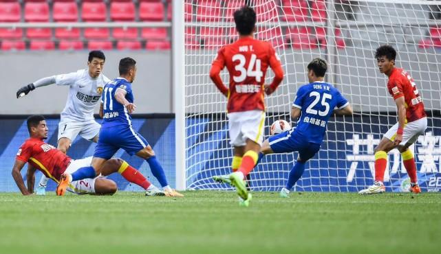 广州队未输够？被升班马灌6球！亚冠6连败+中超2连败！净吞31弹