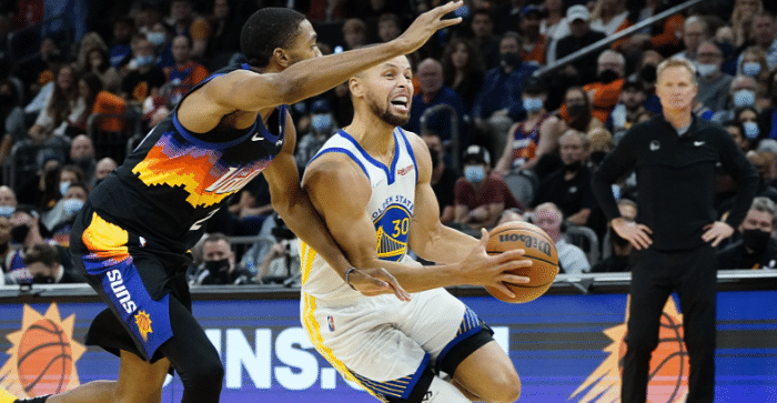 打脸！勇士和库里均创尴尬纪录，美国杨毅赛前豪言变毒奶